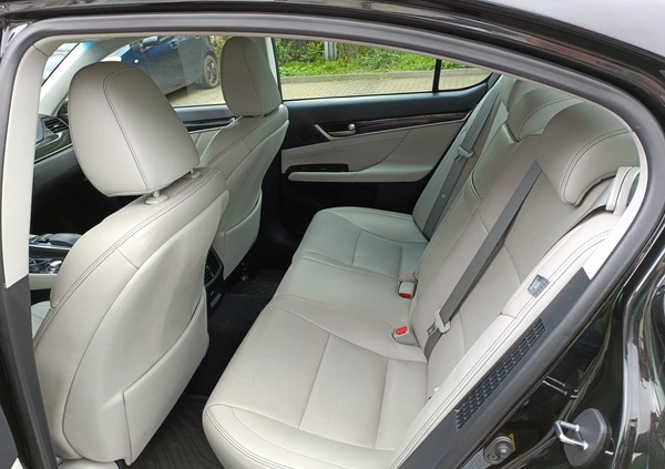 Lexus GS cena 88900 przebieg: 231073, rok produkcji 2014 z Szczecin małe 79